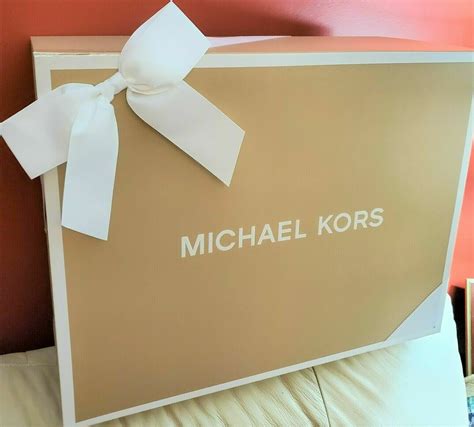 michael kors gift card where to buy|michael kors empty gift box.